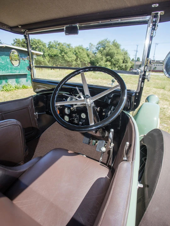 1919 Pierce-Arrow - Image 22 of 31