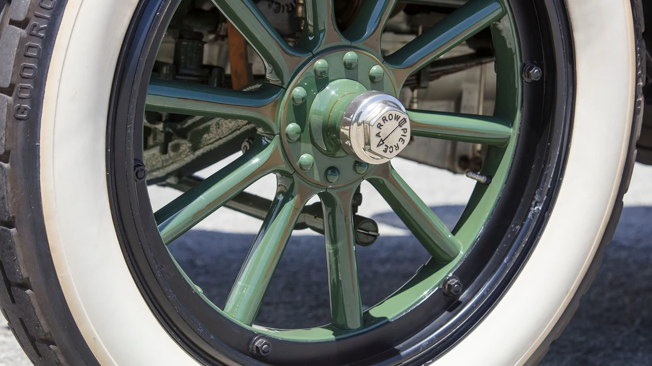 1919 Pierce-Arrow - Image 27 of 31