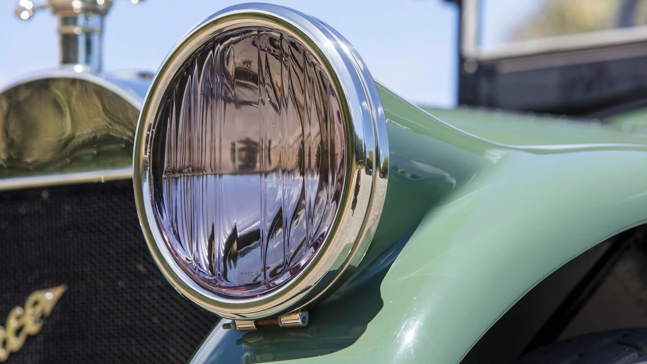 1919 Pierce-Arrow - Image 25 of 31