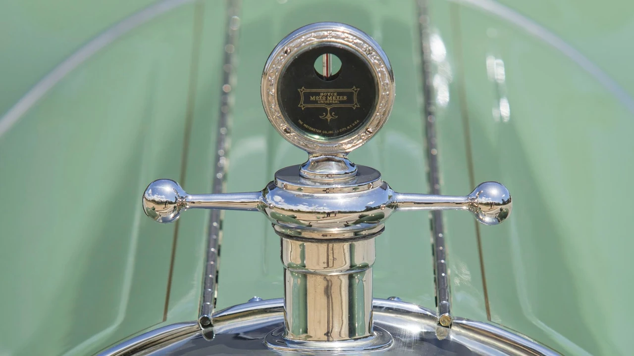 1919 Pierce-Arrow - Image 23 of 31