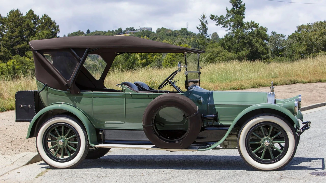 1919 Pierce-Arrow - Image 5 of 31