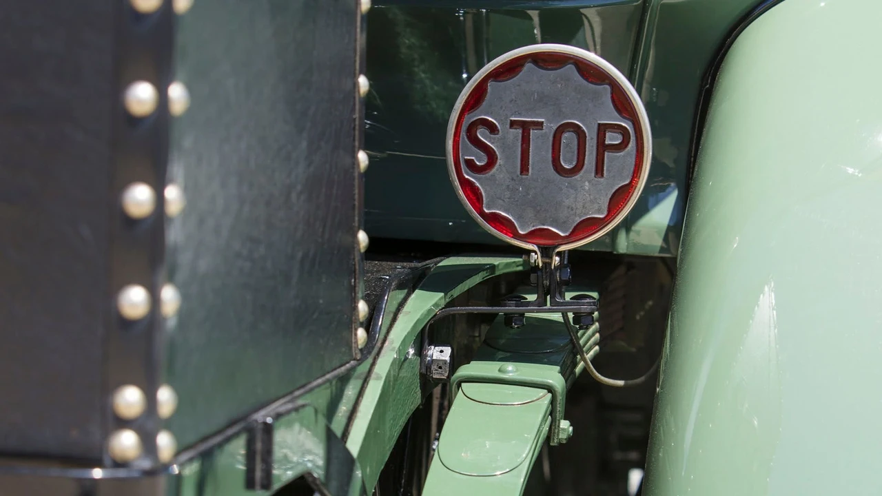 1919 Pierce-Arrow - Image 31 of 31