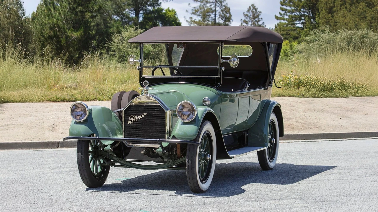 1919 Pierce-Arrow - Image 13 of 31