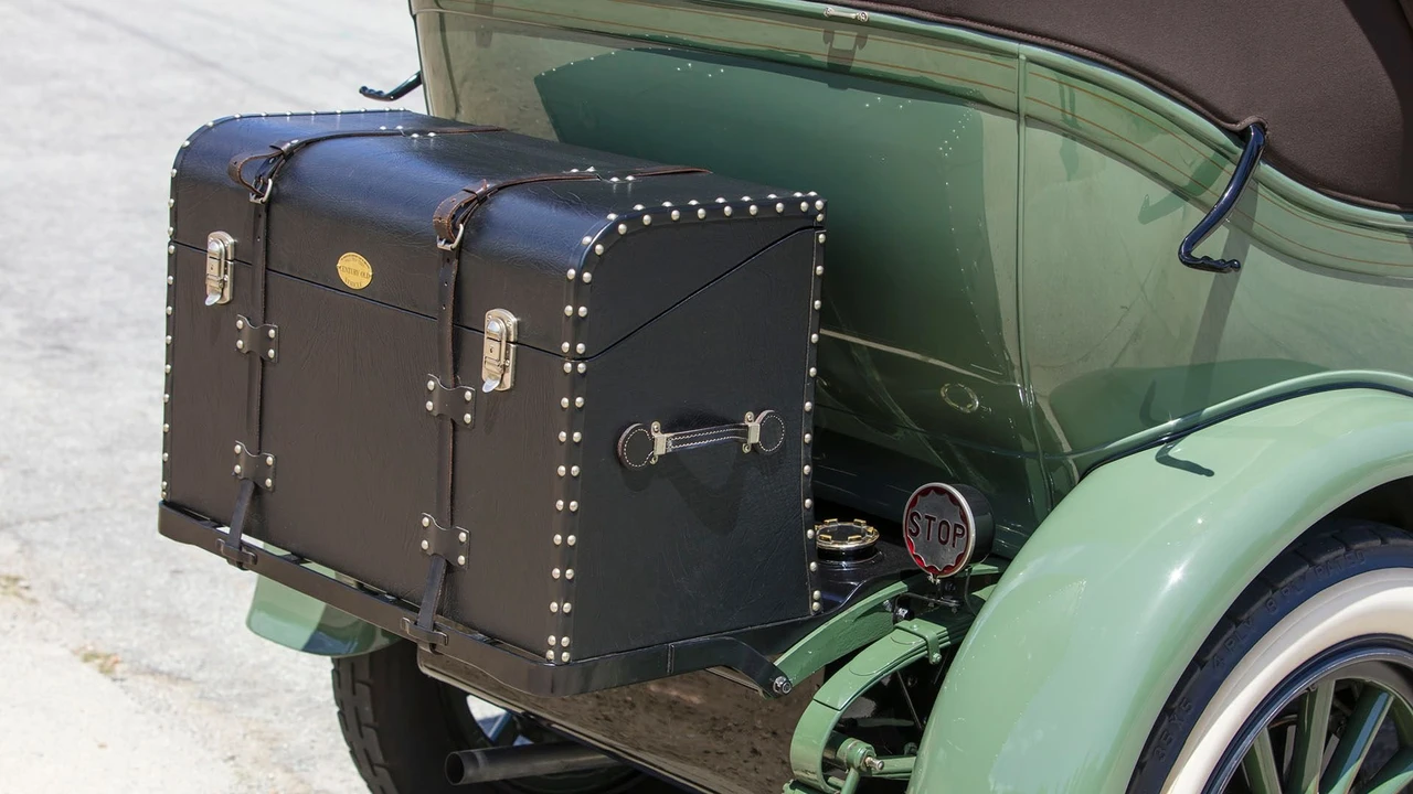 1919 Pierce-Arrow - Image 28 of 31