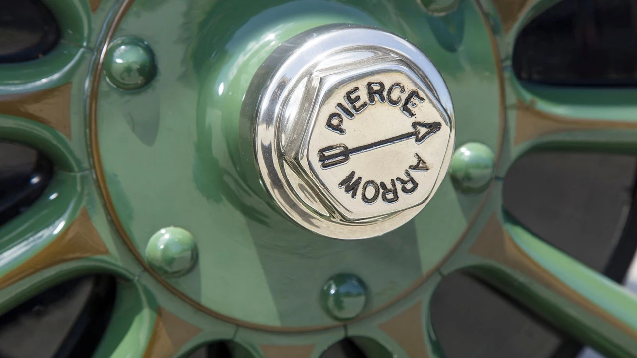 1919 Pierce-Arrow - Image 30 of 31