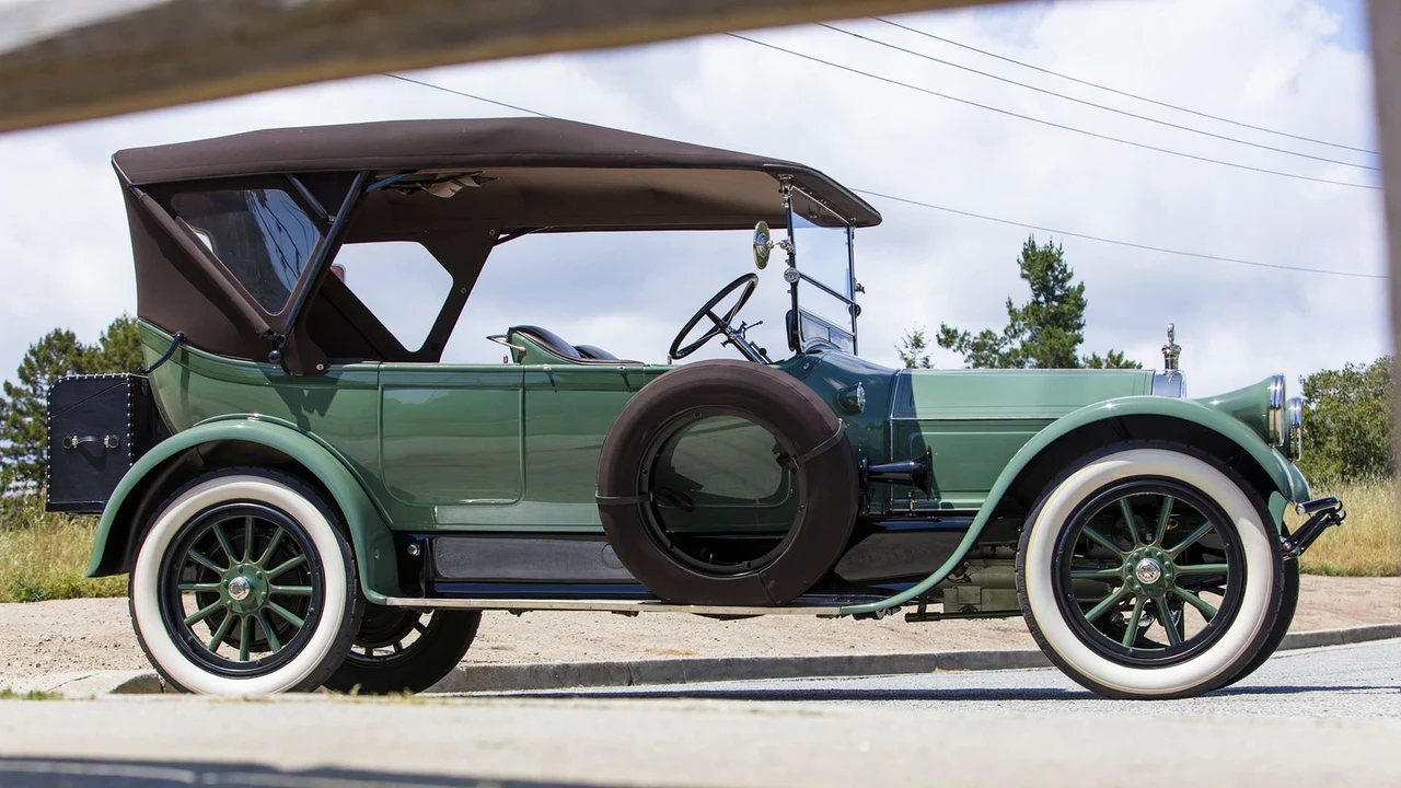 1919 Pierce-Arrow - Image 14 of 31