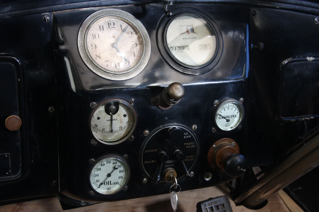 1919 Pierce-Arrow - Image 17 of 21