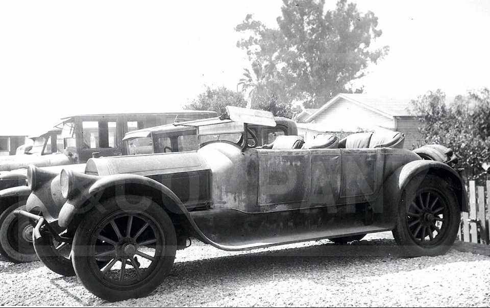 1919 Pierce-Arrow - Image 4 of 12