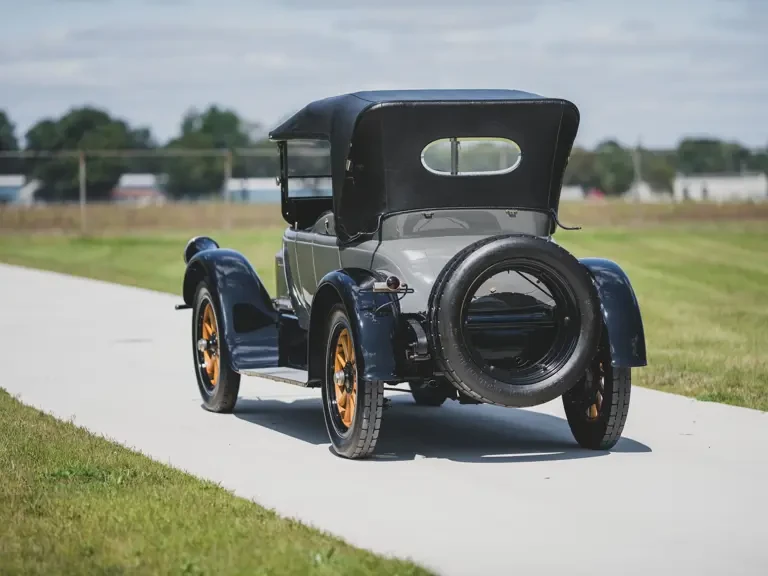 1919 Pierce-Arrow - Image 10 of 31