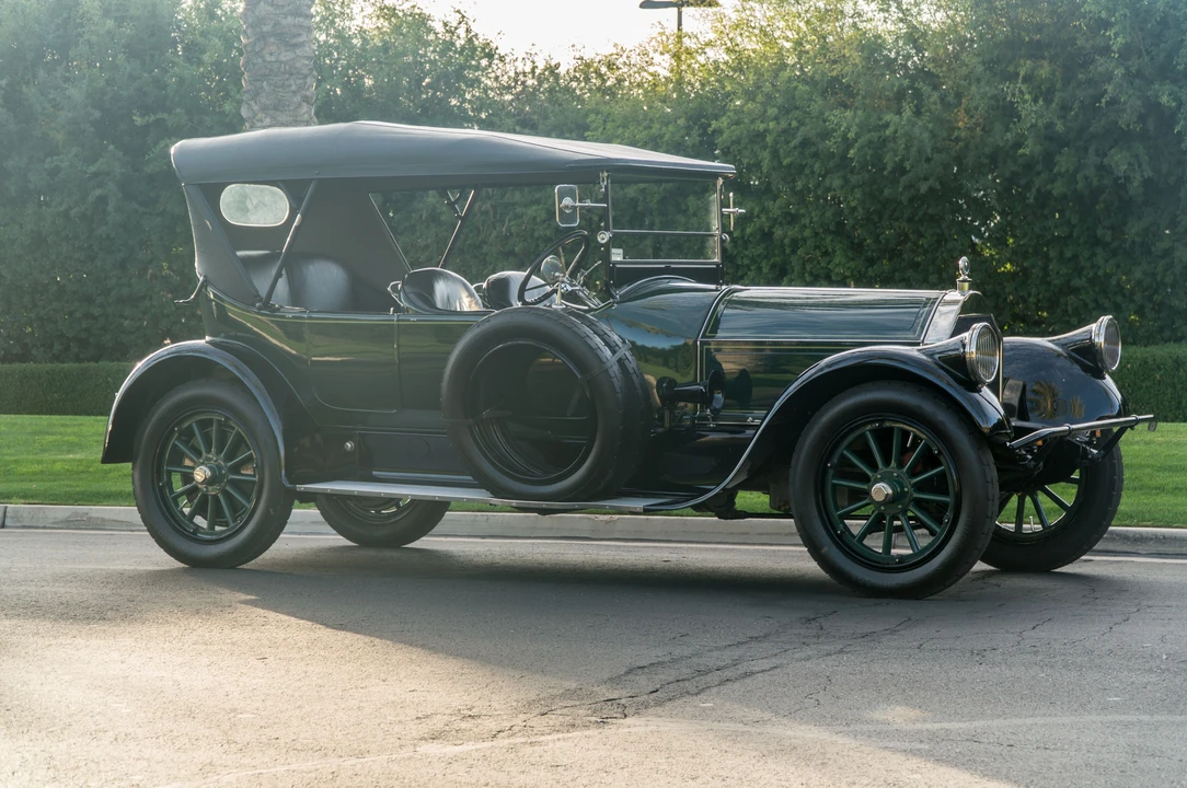 1919 Pierce-Arrow - Image 7 of 31