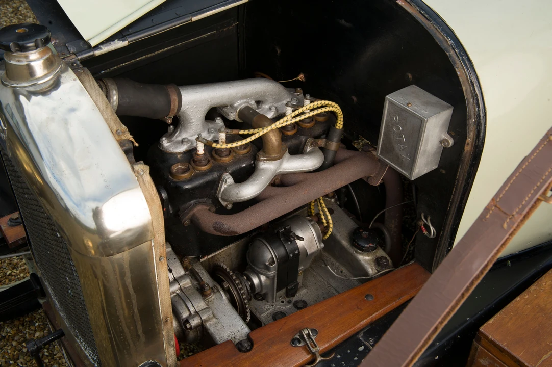 1919 Singer - Image 13 of 13