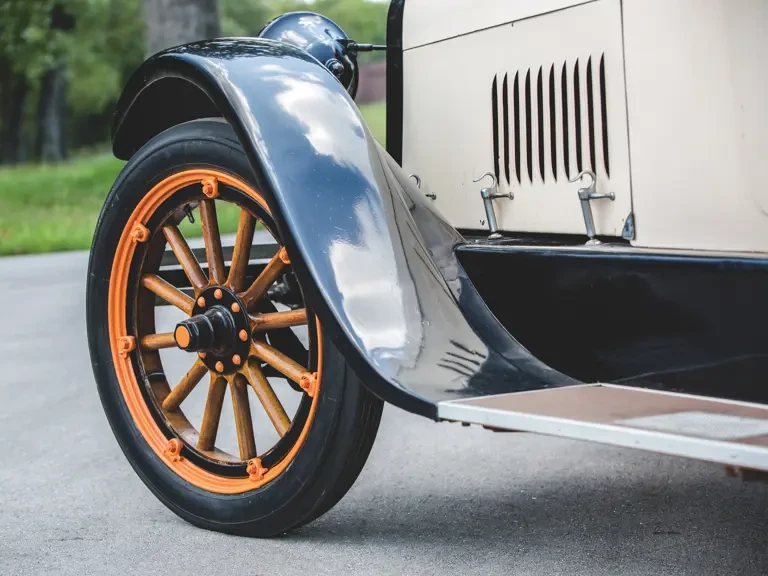 1919 Studebaker - Image 9 of 23