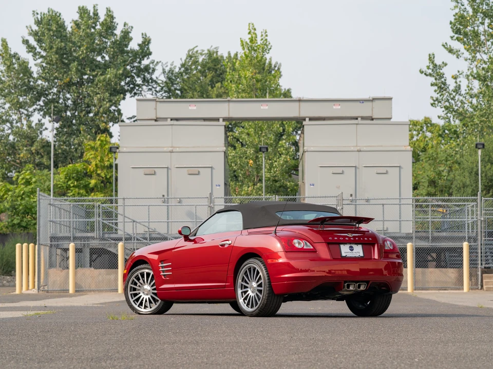 2006 Chrysler Crossfire - Image 4 of 31