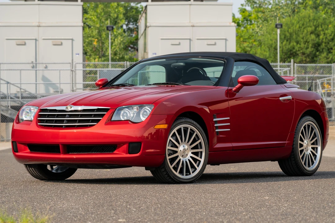 2006 Chrysler Crossfire - Image 9 of 31