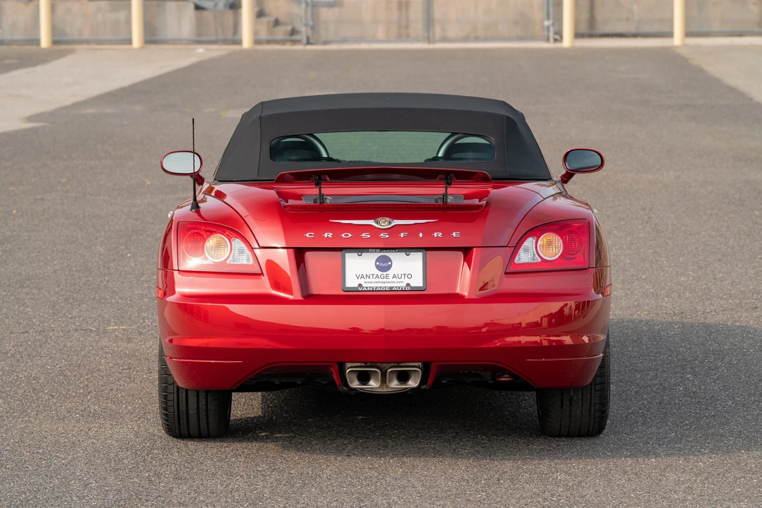 2006 Chrysler Crossfire - Image 17 of 31