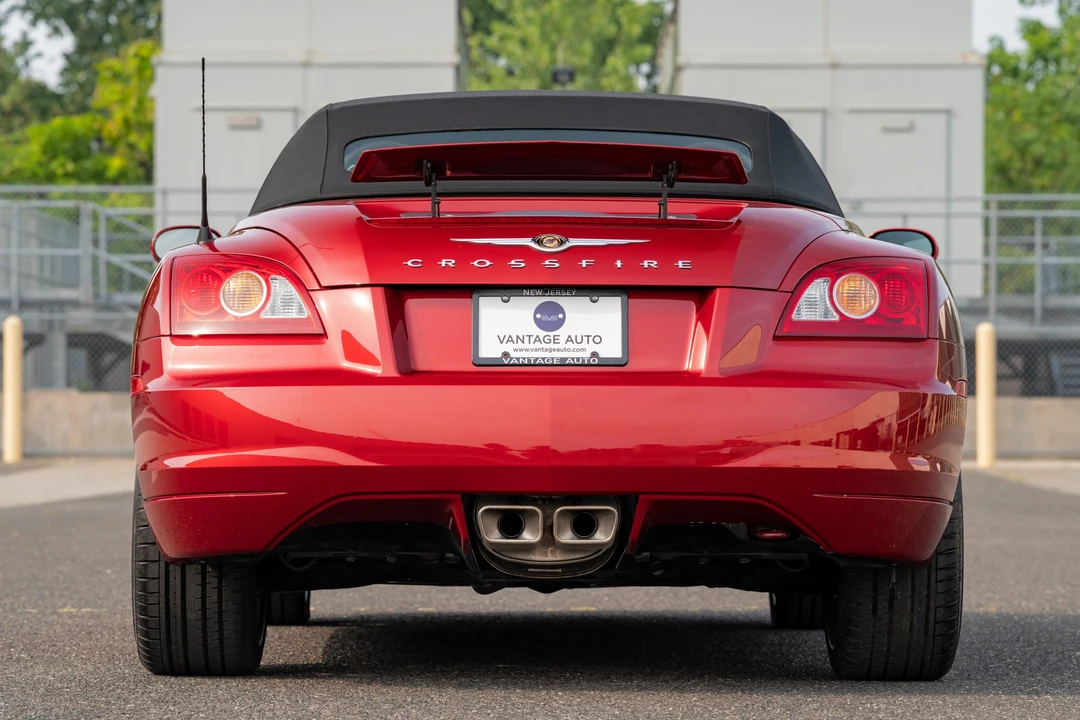2006 Chrysler Crossfire - Image 19 of 31