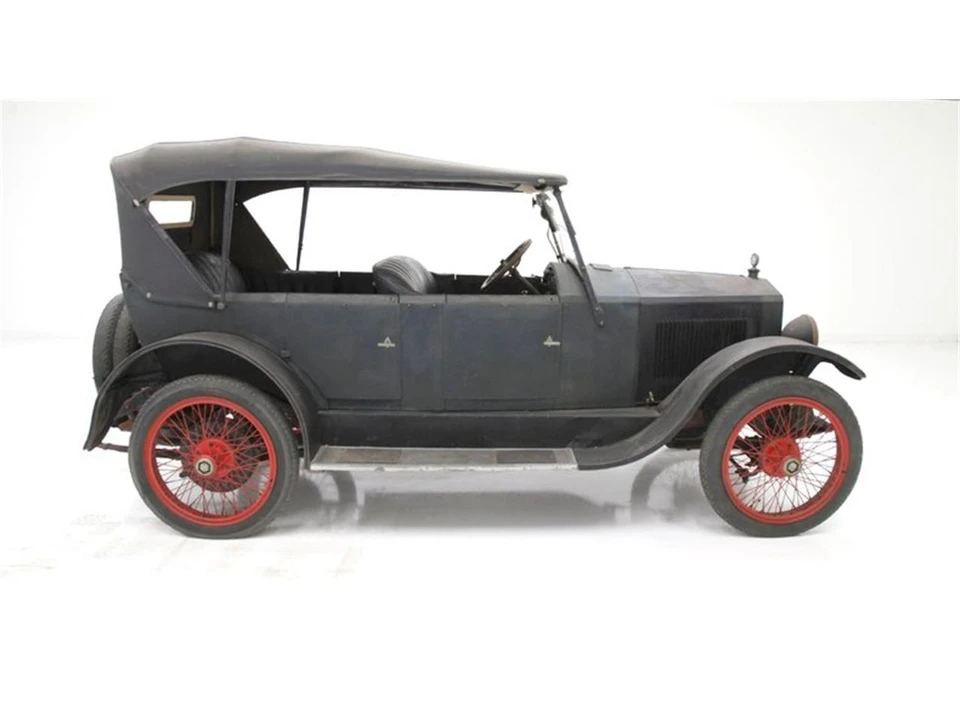 1920 - Image 3 of 31