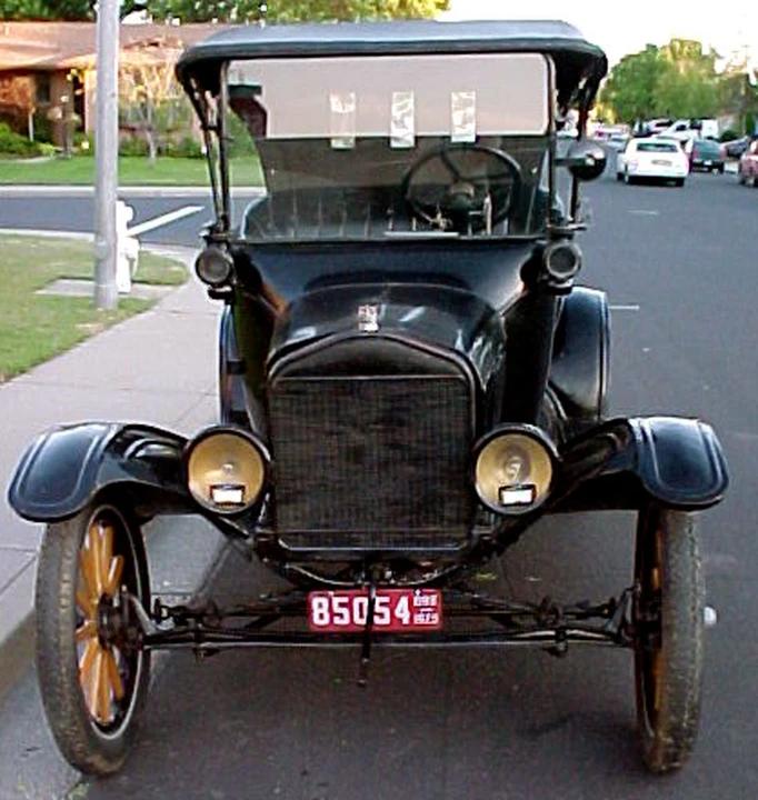 1920 Ford Model T Pickup & Model TT - Image 2 of 2