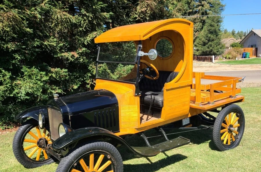 1920 Ford Model T Pickup & Model TT - Image 2 of 31