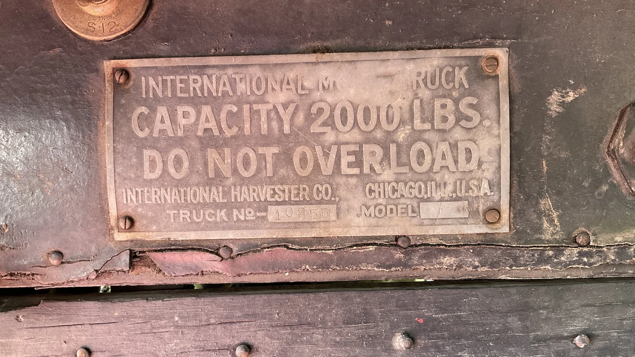 1920 International Harvester Pickup - Image 17 of 19