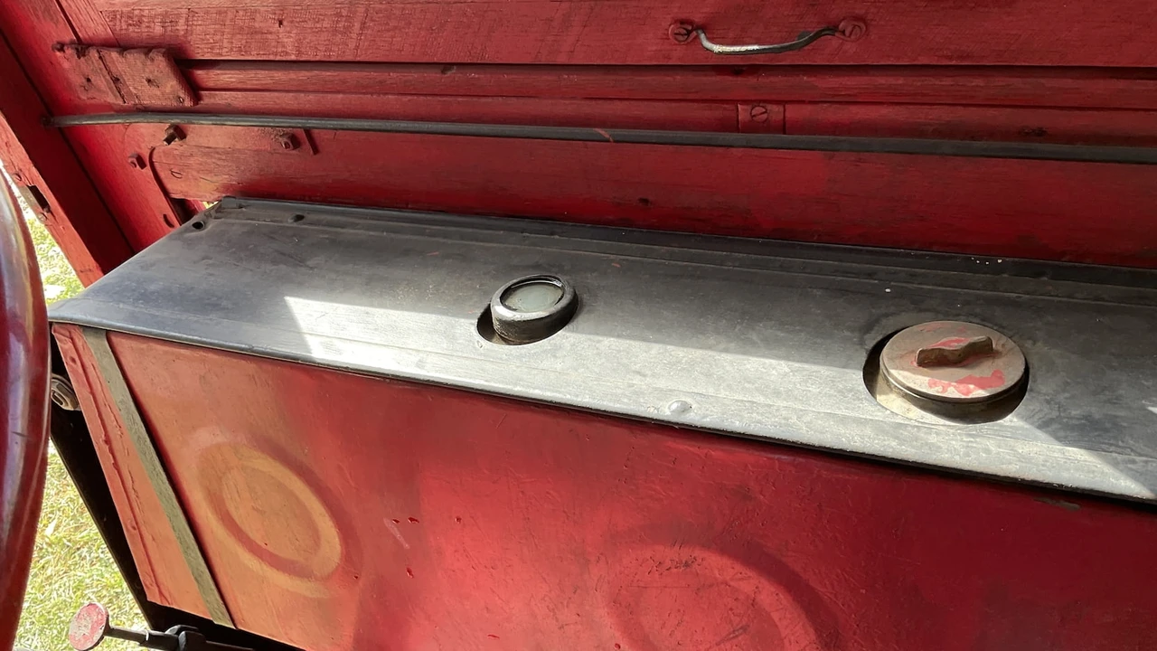 1920 International Harvester Pickup - Image 18 of 19