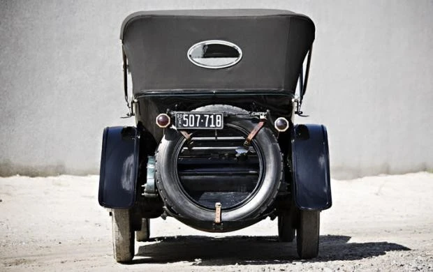 1920 Locomobile - Image 5 of 14