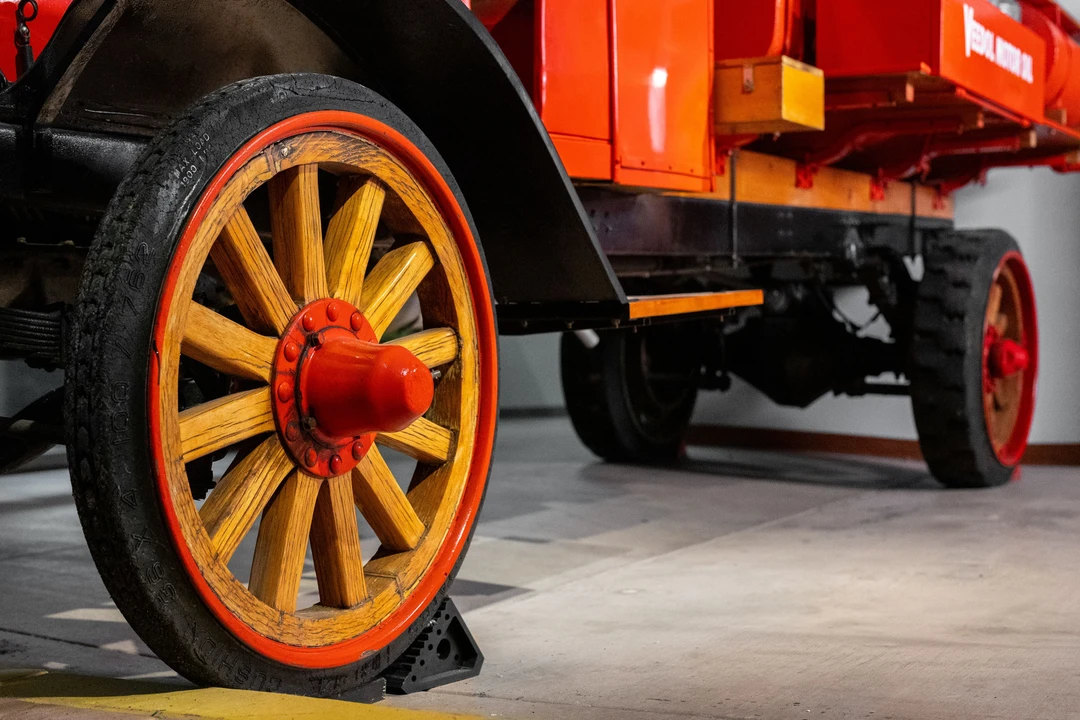 1920 Mack - Image 6 of 17