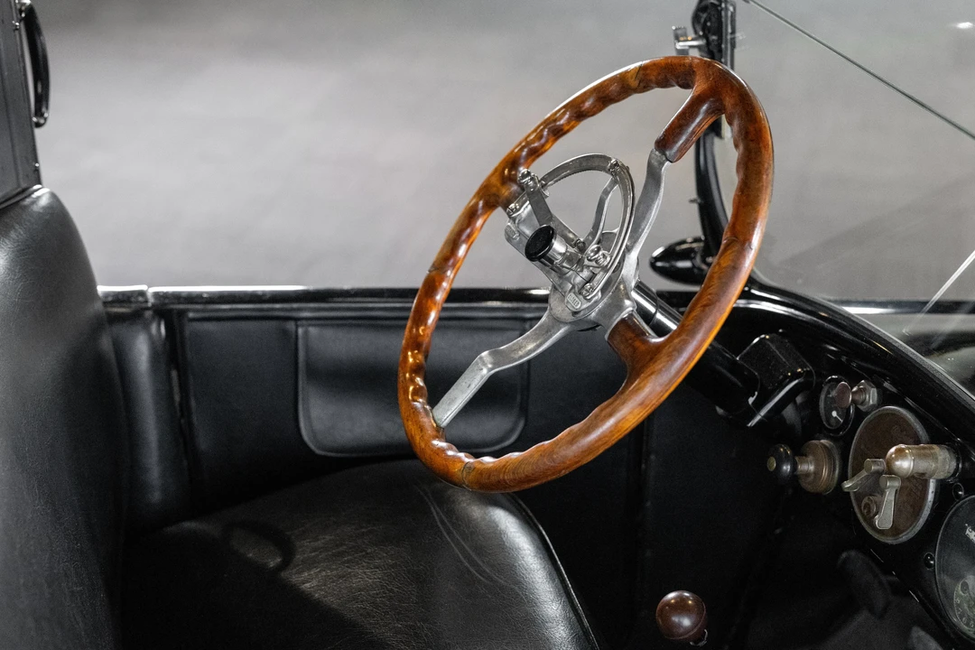 1920 Packard Twelve - Image 12 of 17