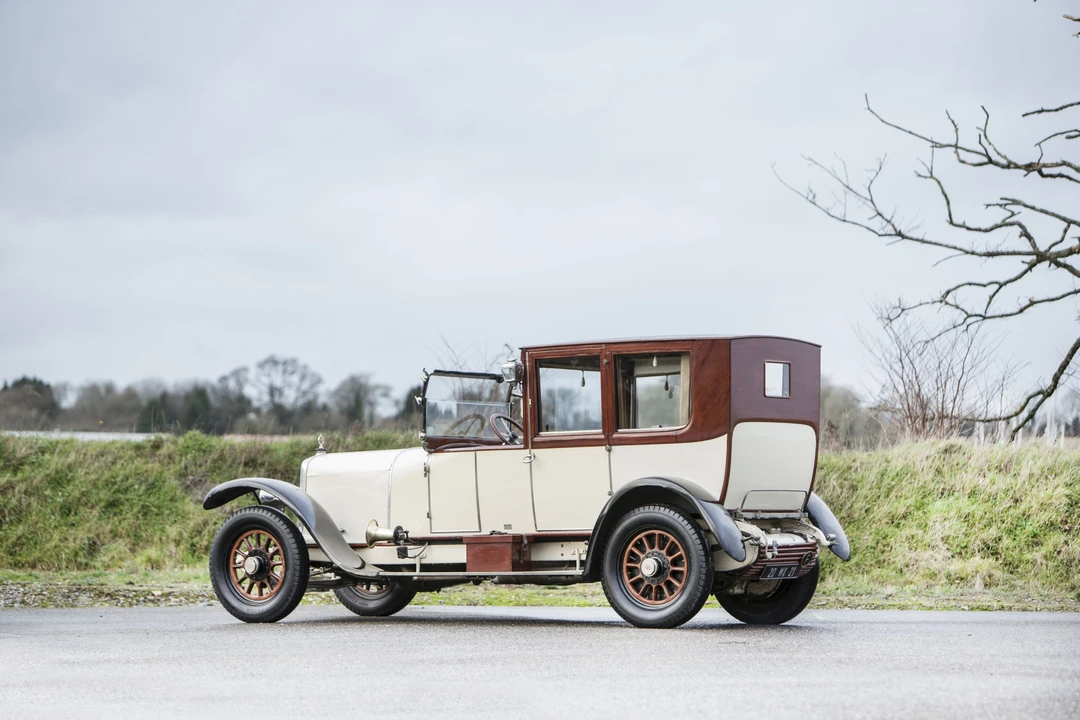 1920 Panhard - Image 2 of 27