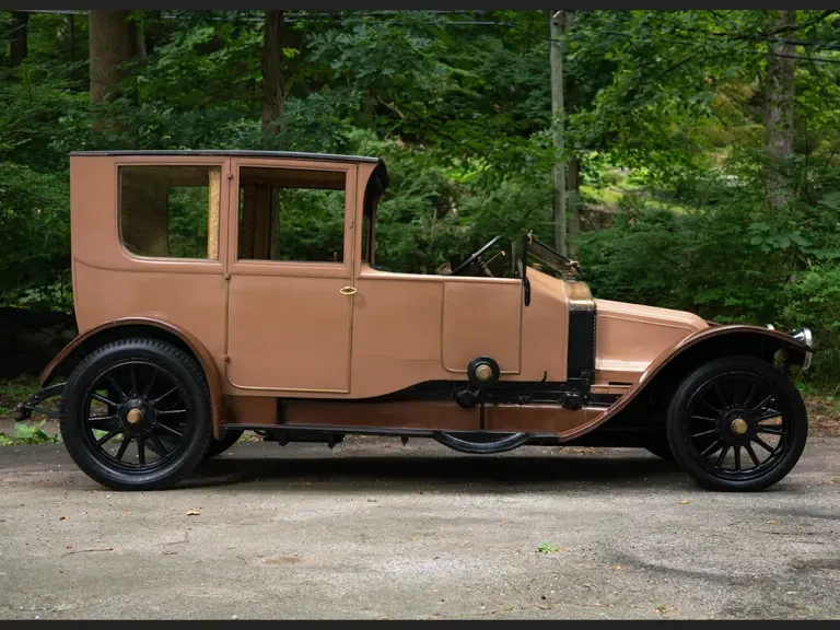 1920 Renault - Image 6 of 31