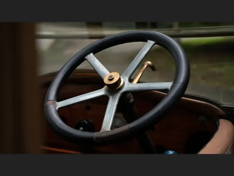 1920 Renault - Image 10 of 31