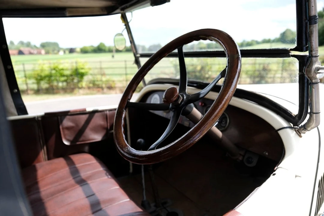 1920 Studebaker President - Image 27 of 30