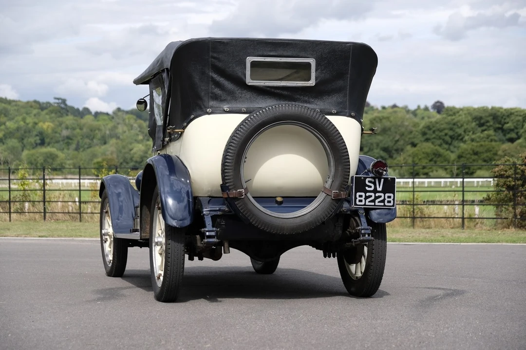 1920 Studebaker President - Image 15 of 30