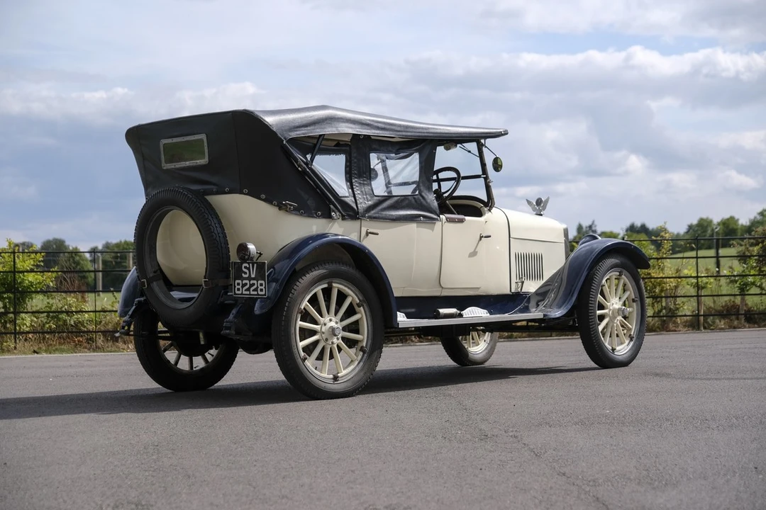 1920 Studebaker President - Image 11 of 30