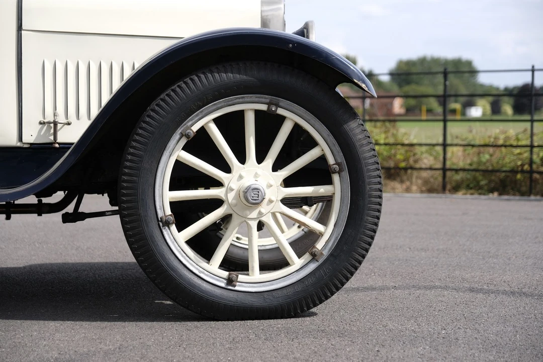 1920 Studebaker President - Image 22 of 30