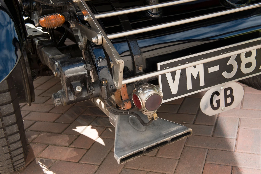 1920 Vauxhall - Image 9 of 24