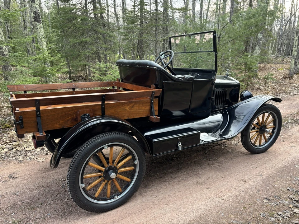 1921 Ford Model T Pickup & Model TT - Image 4 of 31