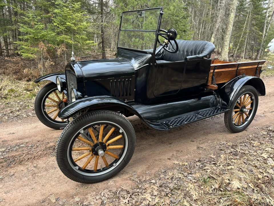 1921 Ford Model T Pickup & Model TT - Image 11 of 31