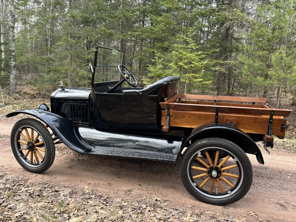1921 Ford Model T Pickup & Model TT - Image 9 of 31
