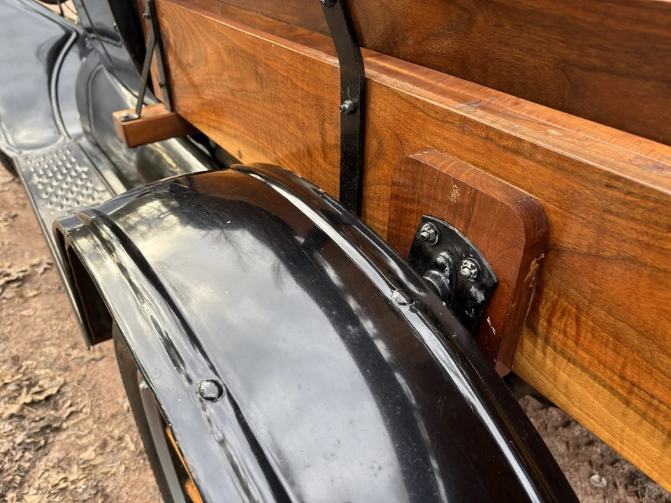 1921 Ford Model T Pickup & Model TT - Image 13 of 31