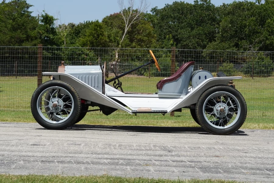 1921 Ford Model T - Image 2 of 31