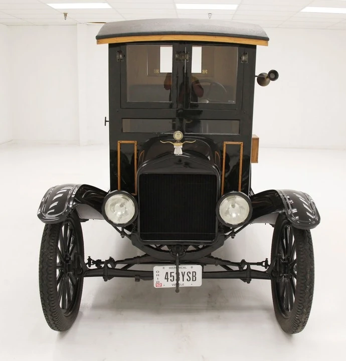 1921 Ford Model T Pickup & Model TT - Image 7 of 12