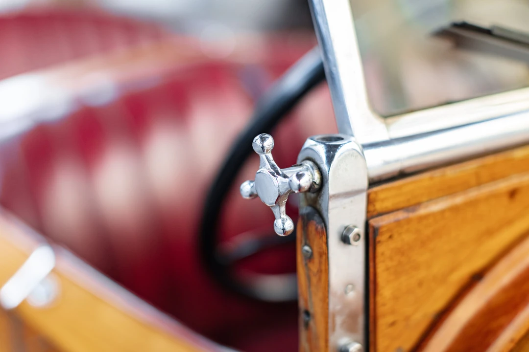 1921 Hispano-Suiza - Image 3 of 31