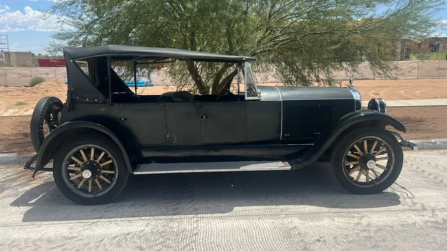 1921 Paige - Image 2 of 11