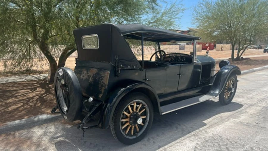 1921 Paige - Image 3 of 11