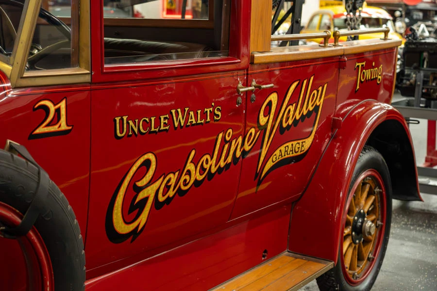 1921 Pierce-Arrow - Image 9 of 24