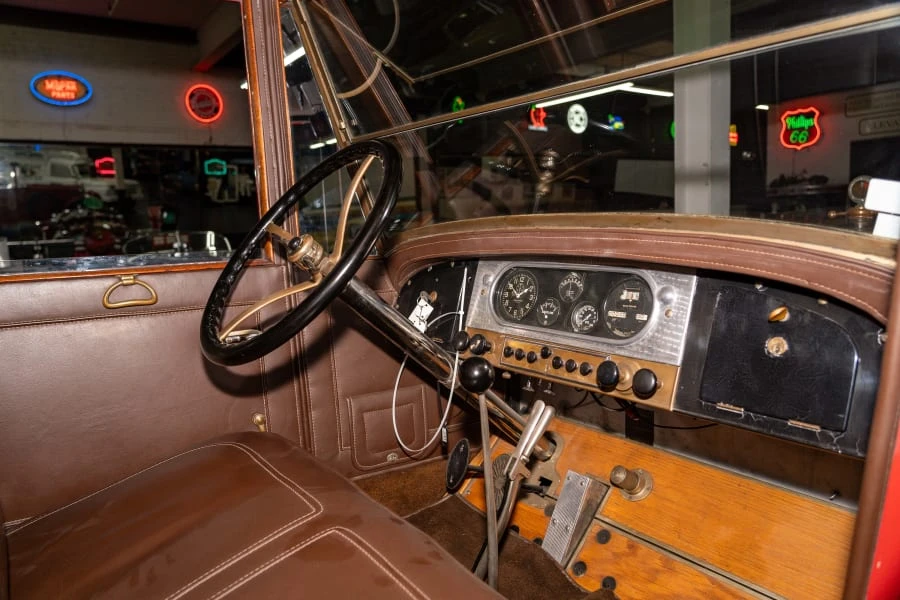 1921 Pierce-Arrow - Image 13 of 24