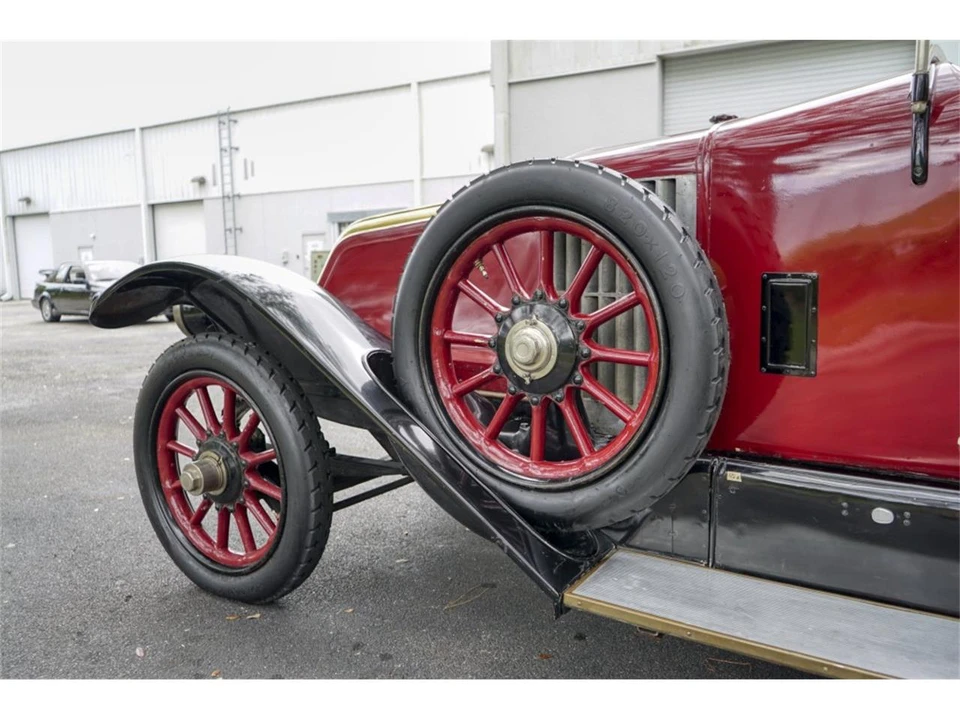1921 Renault - Image 25 of 31