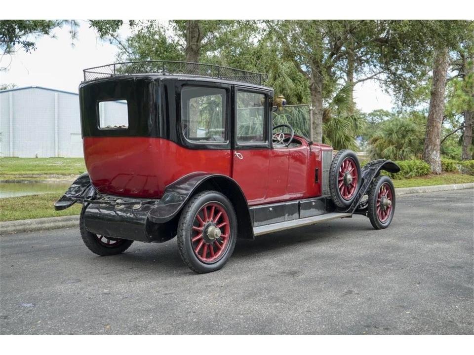 1921 Renault - Image 4 of 31