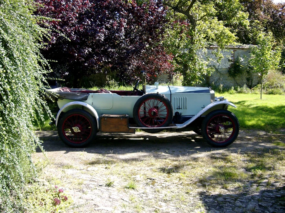1921 Vauxhall - Image 2 of 10